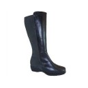 Botas altas y de ca&ntilde;a ancha
