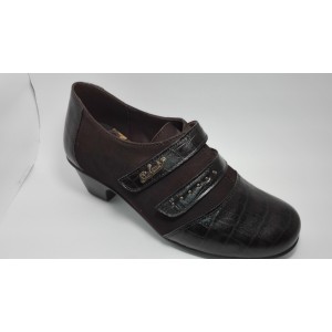Zapato se&ntilde;ora cierre velcro Deborach Sach